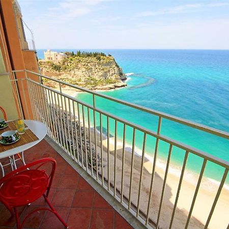 Isola Bella Sea-View Apartment Tropea Exterior photo
